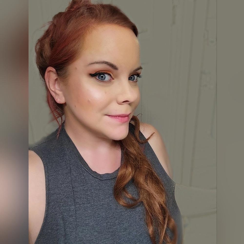 🌼Meet Posh Ambassador Ari🌼